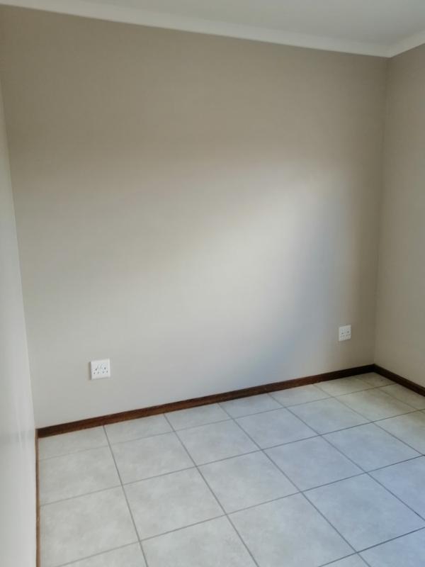 To Let 3 Bedroom Property for Rent in Dalsig Western Cape